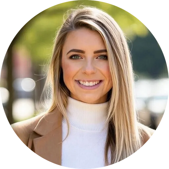 Headshot of Kristen Stepp, CPA, Controller at LUCA.