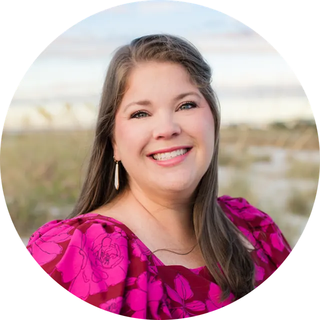 Headshot of Ashley Frasier, Lead Financial Operations Specialist at LUCA.