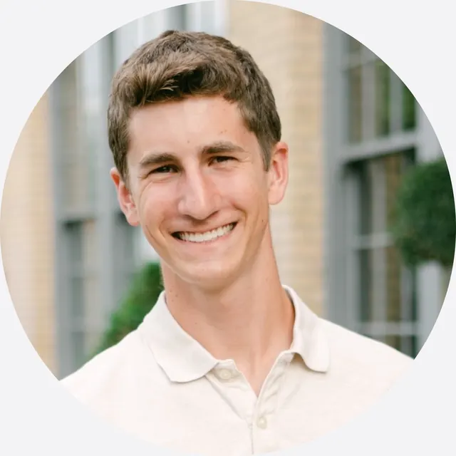 Headshot of Samuel Lawrence, Client Accounting Manager at LUCA.