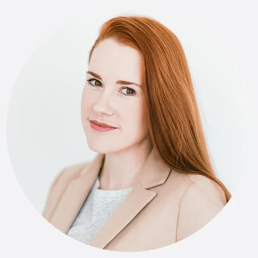 Headshot of Lindsey Smith, Lead Financial Operations Specialist at LUCA.