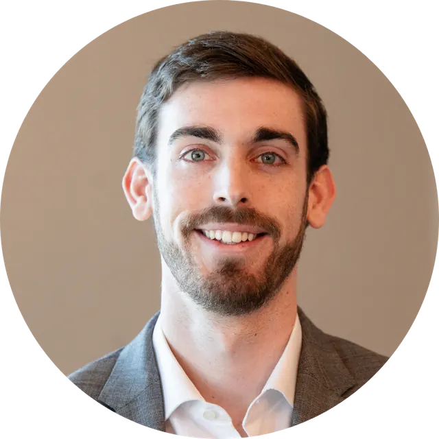 Headshot of Andrew Current, Financial Operations Specialist at LUCA.