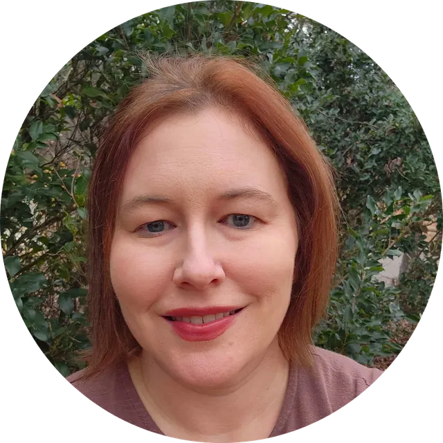 Headshot of Kristi Bratton, CPA, Controller at LUCA.